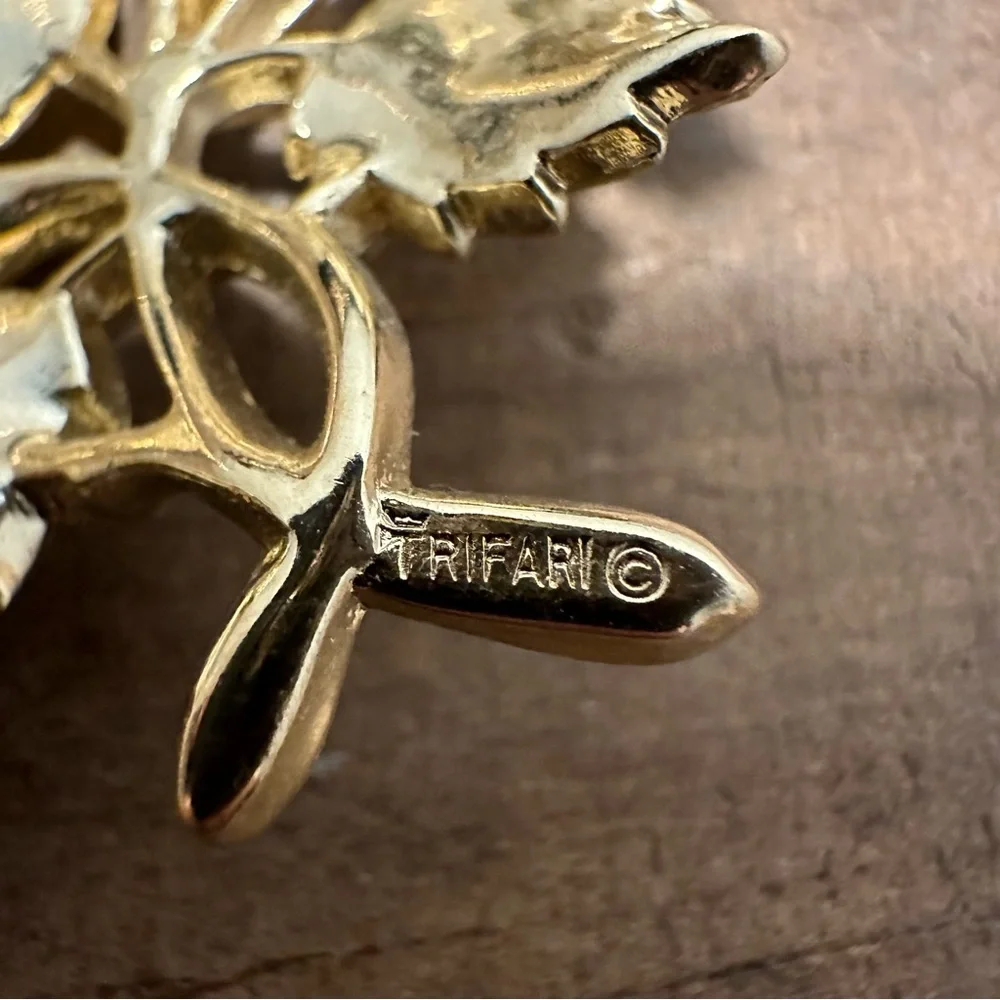Trifari Vintage Brooch- White Enamel Leaves- Crown Trifari